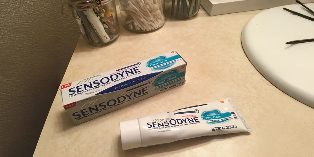 Sensodyne Extra Whitening Toothpaste